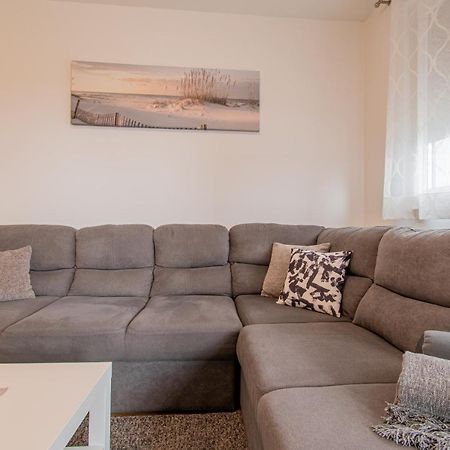 Apartamento Flexible Selfcheckins 42 - Zagreb - Luxury - Garage Parking - Loggia - Brand New Exterior foto