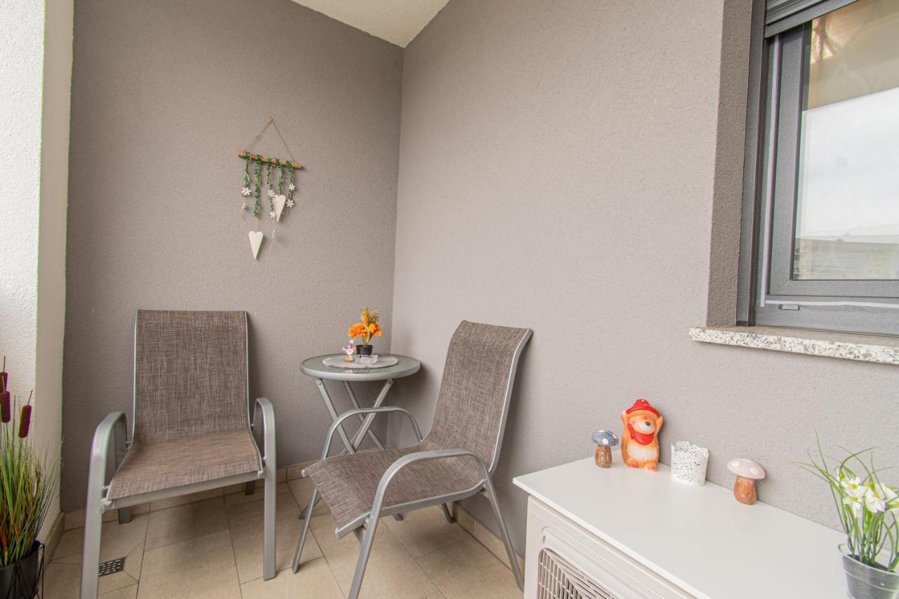 Apartamento Flexible Selfcheckins 42 - Zagreb - Luxury - Garage Parking - Loggia - Brand New Exterior foto