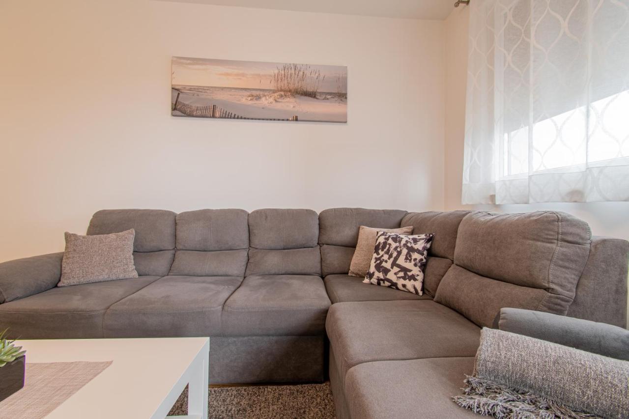 Apartamento Flexible Selfcheckins 42 - Zagreb - Luxury - Garage Parking - Loggia - Brand New Exterior foto